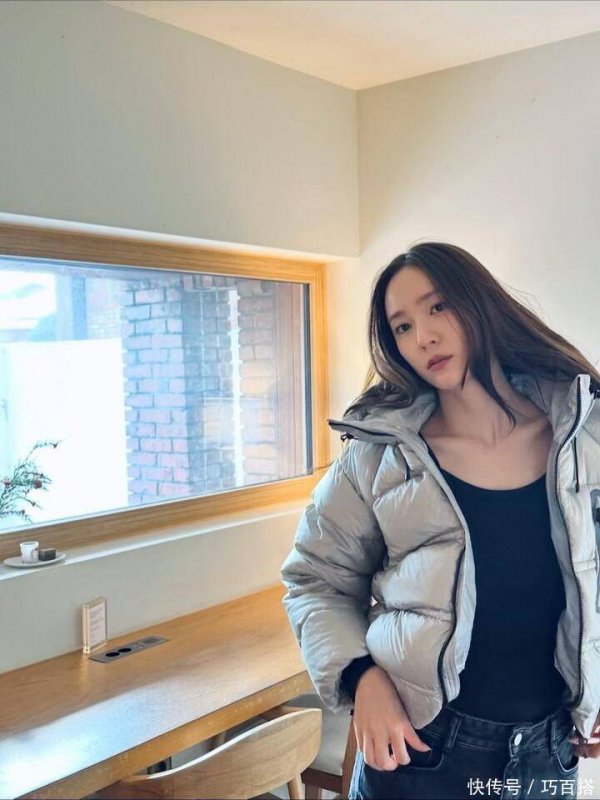 羽绒服内搭优选这几类最合适！浮浅便捷又耐看，室内室外都洋气