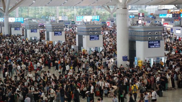 1.2亿东谈主次，深圳北站到发游客已超客岁总量！